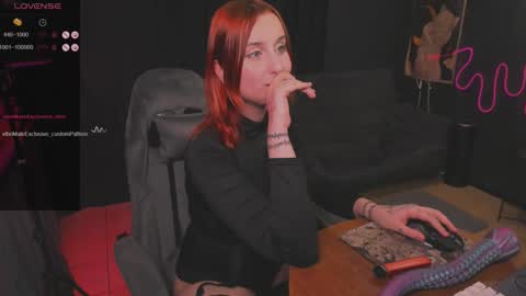 Snapshot of faketattoo chatting on 02-21-26, 01:28 Angelina and Alice online show from 02-21-26, 01:28