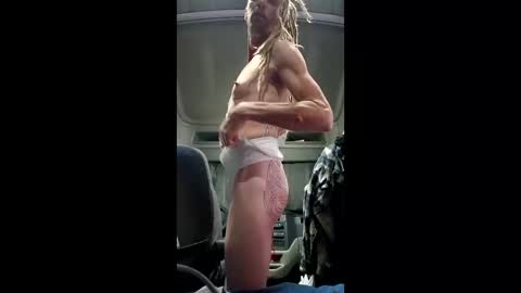 Snapshot of falconmn2013 chatting on 03-28-26, 12:32 Calisto online show from 03-28-26, 12:32