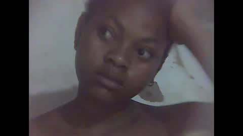 falielyse online show from 11-17-25, 06:08