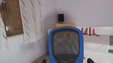Snapshot of fallen_virtue chatting on 06-15-26, 09:17 Miya online show from 06-15-26, 09:17