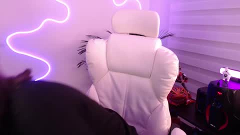 OF fallenag 1 online show from 09-18-25, 04:58