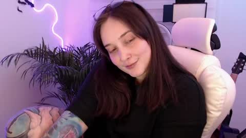 Snapshot of fallenag__ chatting on 05-23-26, 12:27 OF fallenag 1 online show from 05-23-26, 12:27
