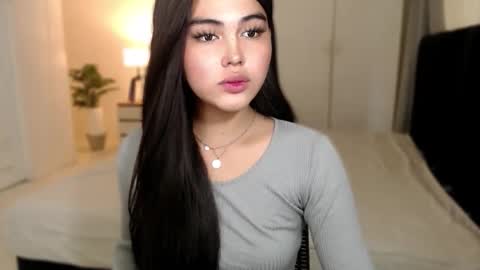 Snapshot of fallfromabove chatting on 02-23-26, 02:42 Belly Conklin online show from 02-23-26, 02:42