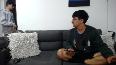 FallGays online show from 01-18-25, 12:46