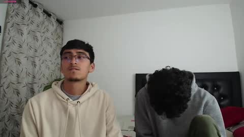 FallGays online show from 10-08-25, 11:35