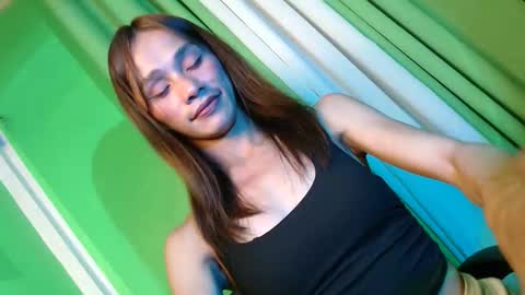 Snapshot of familystroke_twinny8 chatting on 05-13-26, 02:36 Alexandra x Alexandro online show from 05-13-26, 02:36