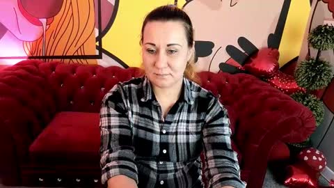 famousemuse online show from 03-25-26, 01:50