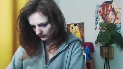 Nadine online show from 12-19-24, 06:23