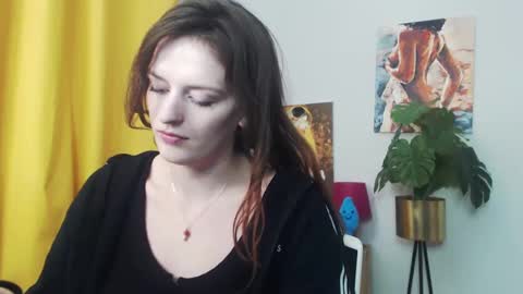 Nadine online show from 01-13-25, 09:19