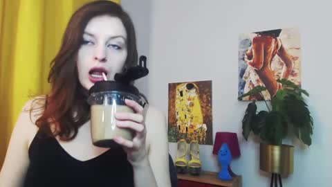 Nadine online show from 02-05-25, 06:24