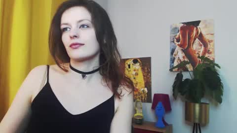 Nadine online show from 02-05-25, 09:25