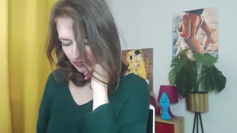 Nadine online show from 09-30-25, 05:56