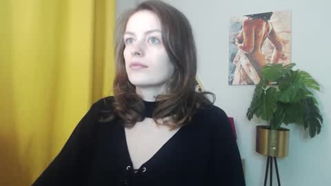 Nadine online show from 12-15-25, 05:34