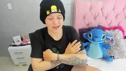 FANNY online show from 12-17-25, 03:45