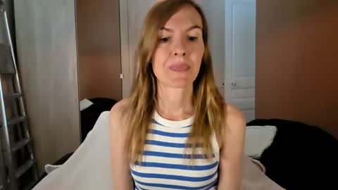 Fanny online show from 07-30-26, 01:54