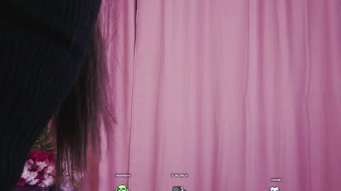 Kim online show from 01-27-25, 07:24