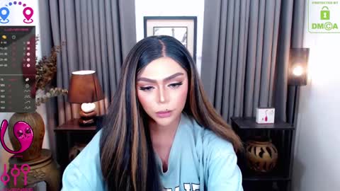 Snapshot of fantacyoflove chatting on 12-27-24, 12:39 YASI online show from 12-27-24, 12:39