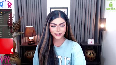 Snapshot of fantacyoflove chatting on 01-01-25, 07:53 YASI online show from 01-01-25, 07:53