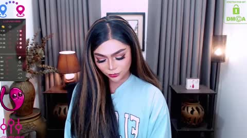 Snapshot of fantacyoflove chatting on 02-08-25, 07:38 YASI online show from 02-08-25, 07:38