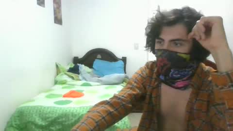 Snapshot of fapencioj chatting on 06-21-26, 03:20 Fapen online show from 06-21-26, 03:20