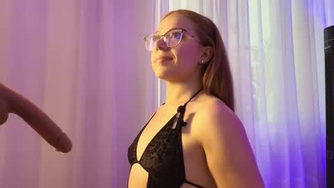 Farah online show from 02-17-25, 03:09