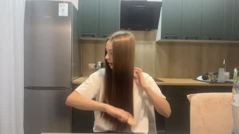 Anna Scovich online show from 10-12-25, 11:31