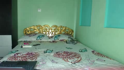 Snapshot of farfalina_hot chatting on 05-04-26, 02:18 farfalina online show from 05-04-26, 02:18