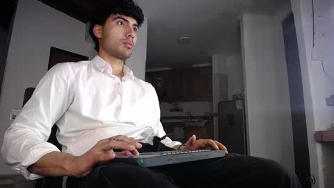 farid_24 online show from 03-25-26, 03:01