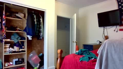 farmboy2398 online show from 12-03-25, 07:12