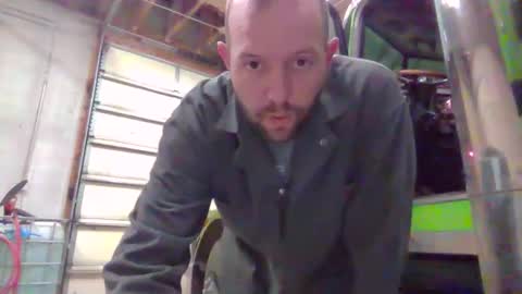 farmboy4720 online show from 11-08-25, 04:29