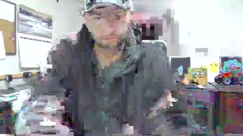 farmboy4720 online show from 12-19-25, 05:31