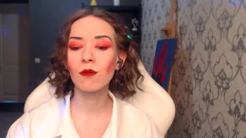 Fascinating   Eyes online show from 05-31-26, 04:14