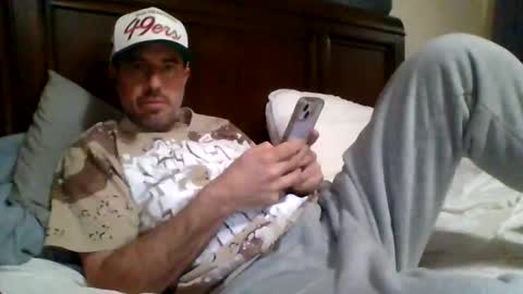 Snapshot of fat_dick_brian chatting on 01-17-26, 02:55 FATdickBOY online show from 01-17-26, 02:55