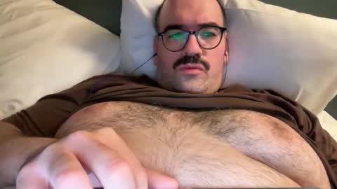 Mammouth online show from 12-14-25, 06:52