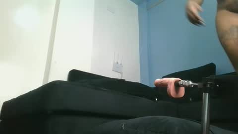 Snapshot of fatassfreak254 chatting on 12-30-24, 12:54 Winnie online show from 12-30-24, 12:54