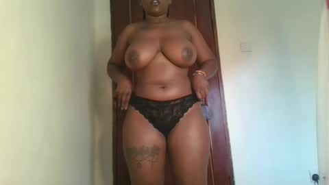 Snapshot of fatassfreak254 chatting on 02-04-25, 07:40 Winnie online show from 02-04-25, 07:40