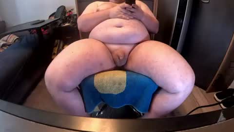 Snapshot of fatchubbybearguy chatting on 07-10-26, 08:29 fatchubbybearguy online show from 07-10-26, 08:29