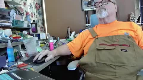 Snapshot of fatfreddythecat chatting on 01-26-25, 10:02 Fred. online show from 01-26-25, 10:02