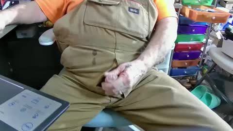 Snapshot of fatfreddythecat chatting on 02-01-25, 07:57 Fred. online show from 02-01-25, 07:57