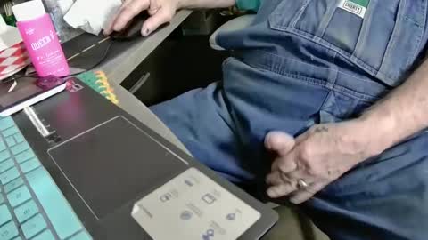 Snapshot of fatfreddythecat chatting on 02-14-25, 08:59 Fred. online show from 02-14-25, 08:59