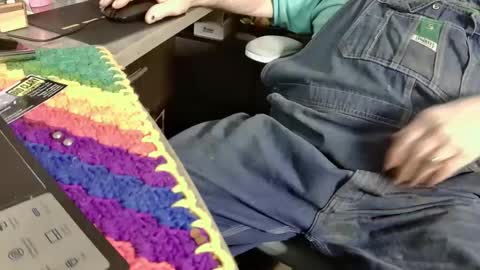 Snapshot of fatfreddythecat chatting on 02-19-25, 03:39 Fred. online show from 02-19-25, 03:39