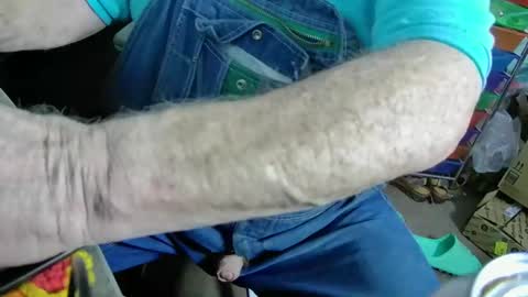 Snapshot of fatfreddythecat chatting on 02-21-25, 09:32 Fred. online show from 02-21-25, 09:32