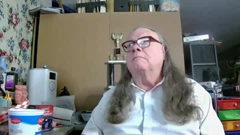 Snapshot of fatfreddythecat chatting on 03-11-25, 05:49 Fred. online show from 03-11-25, 05:49