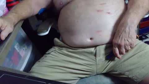 Snapshot of fatfreddythecat chatting on 09-17-25, 04:25 Fred. online show from 09-17-25, 04:25