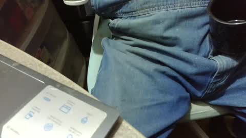 Snapshot of fatfreddythecat chatting on 10-12-25, 06:51 Fred. online show from 10-12-25, 06:51