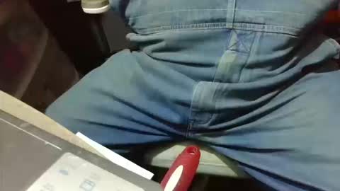 Snapshot of fatfreddythecat chatting on 10-13-25, 10:32 Fred. online show from 10-13-25, 10:32