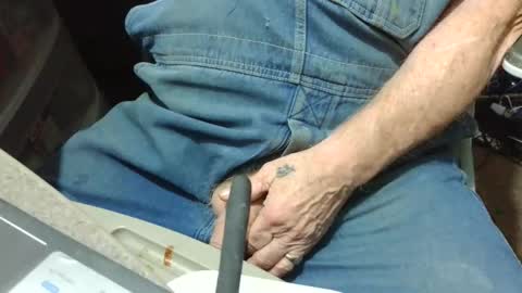 Snapshot of fatfreddythecat chatting on 10-15-25, 06:46 Fred. online show from 10-15-25, 06:46