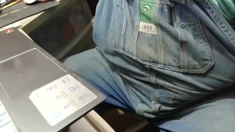 Snapshot of fatfreddythecat chatting on 11-03-25, 04:03 Fred. online show from 11-03-25, 04:03