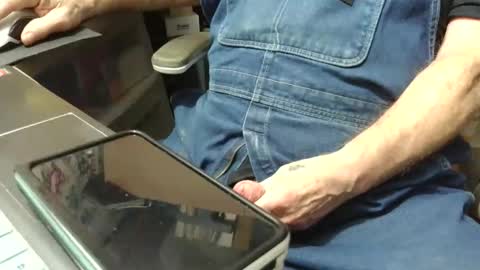 Snapshot of fatfreddythecat chatting on 12-15-25, 03:11 Fred. online show from 12-15-25, 03:11