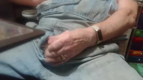 Fred. online show from 04-20-26, 07:48